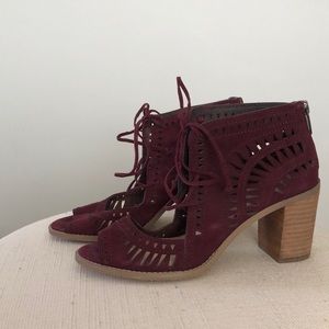 Vince Camuto Lace Up Heels - Size 7